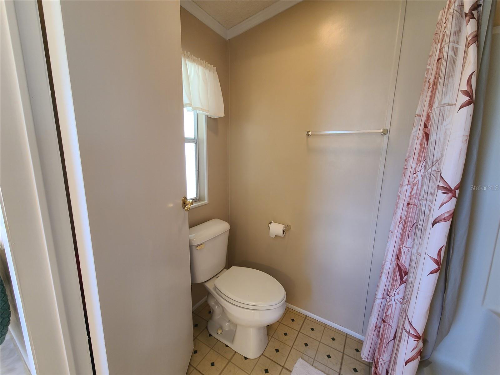 Image 22 of 30 For 5438 Heritage Boulevard