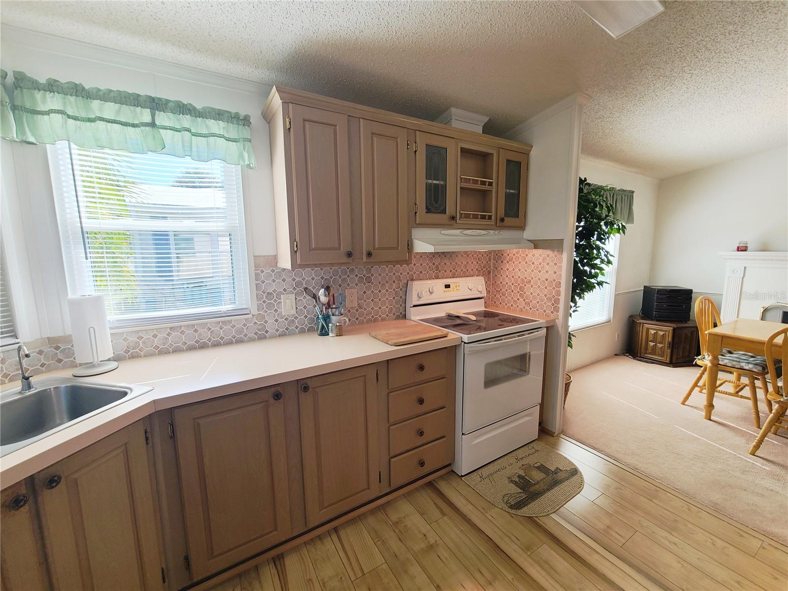 Image 8 of 30 For 5438 Heritage Boulevard