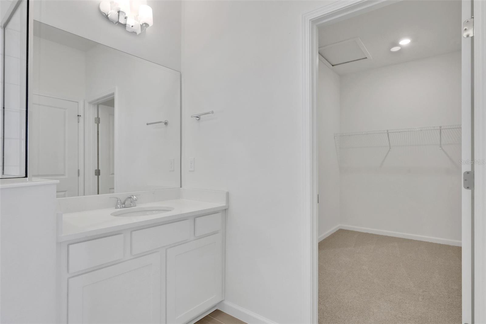 Image 22 of 61 For 5485 Camberly Court