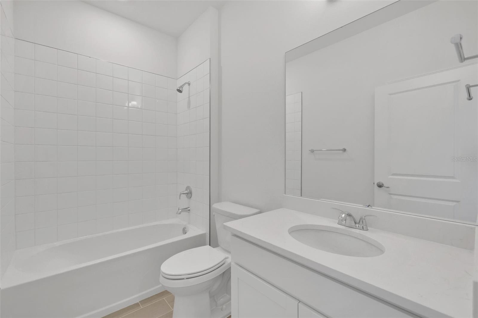 Image 27 of 61 For 5485 Camberly Court