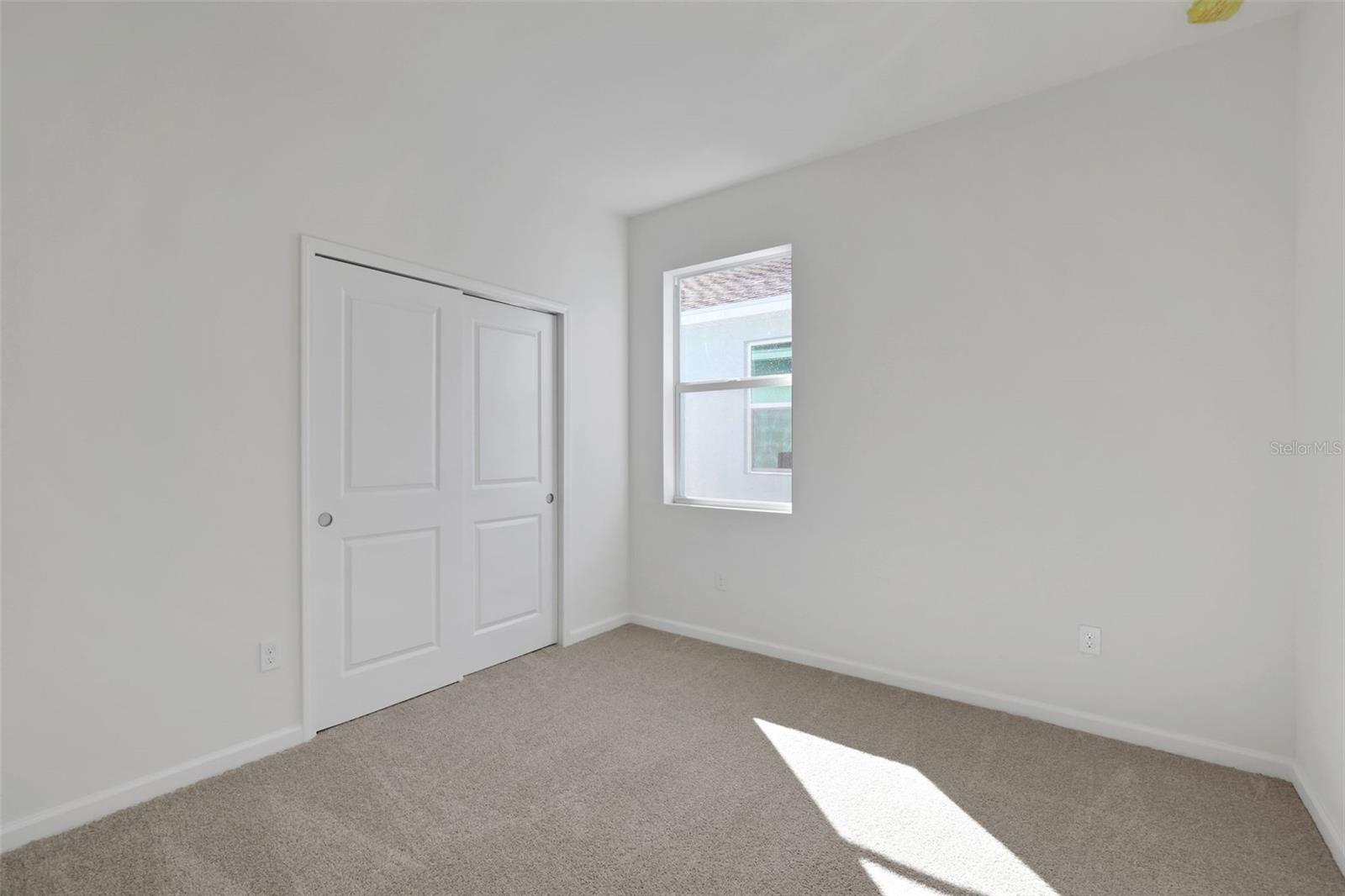 Image 6 of 61 For 5485 Camberly Court