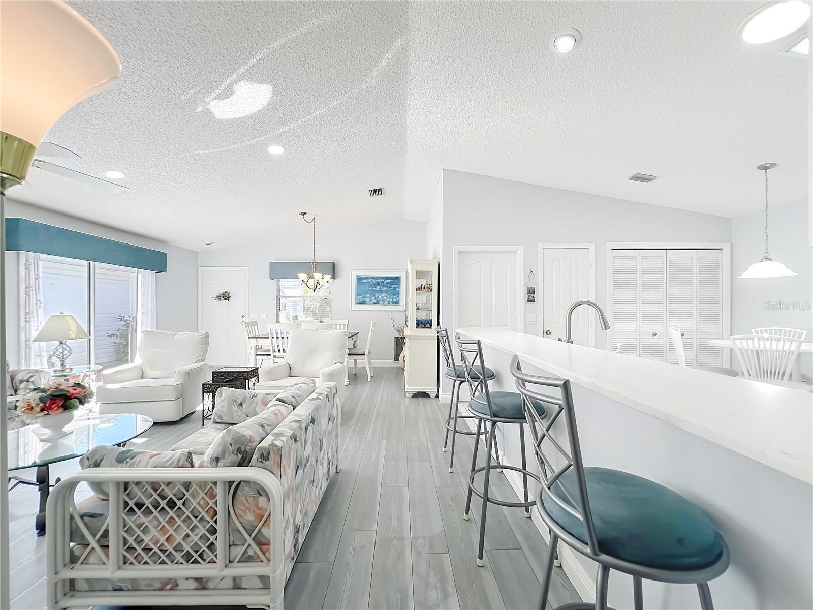 Image 16 of 45 For 17271 93rd Demoss Court