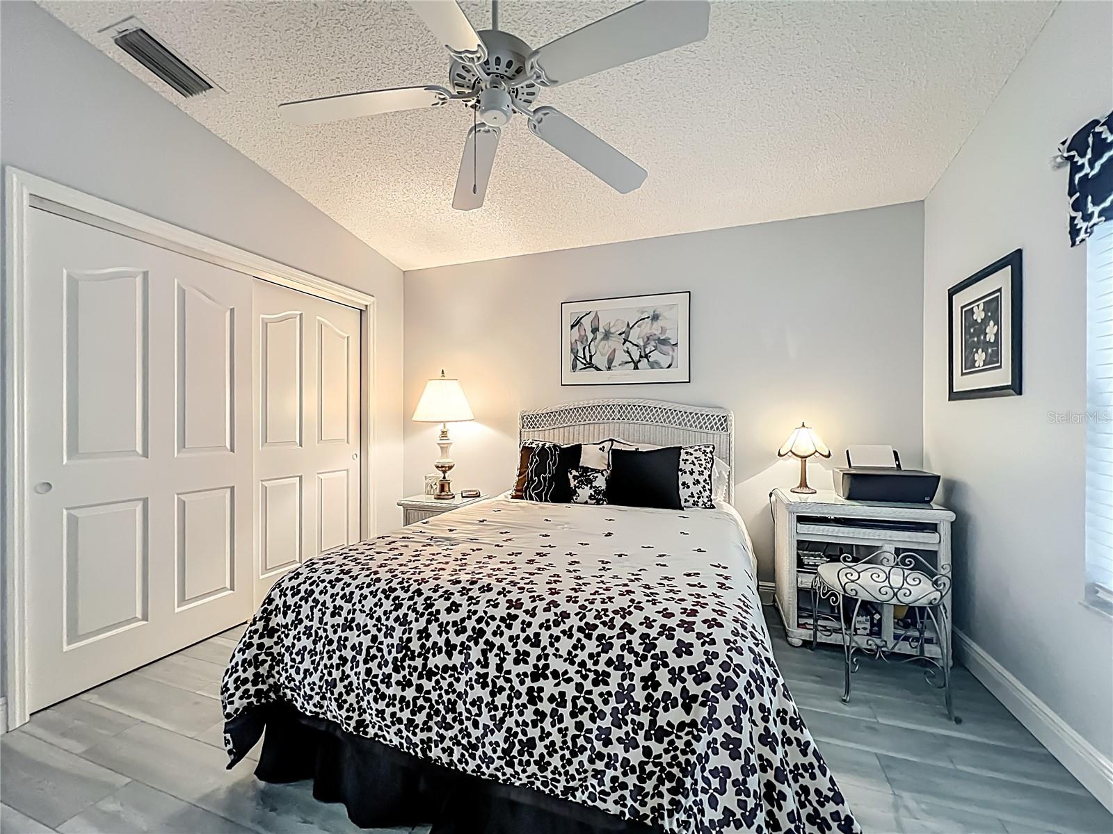 Image 24 of 45 For 17271 93rd Demoss Court