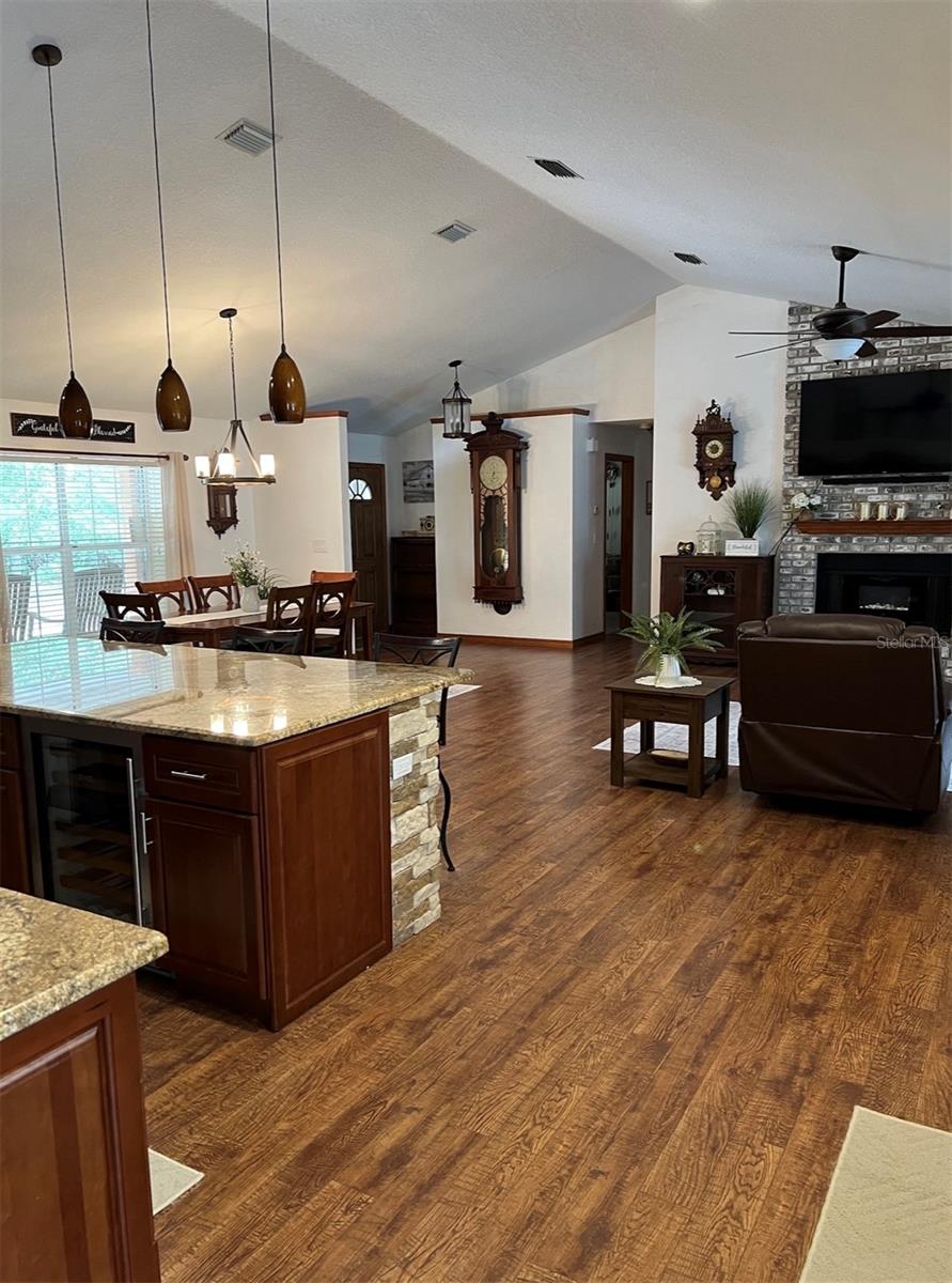 Image 13 of 37 For 1955 Blackfoot Trail