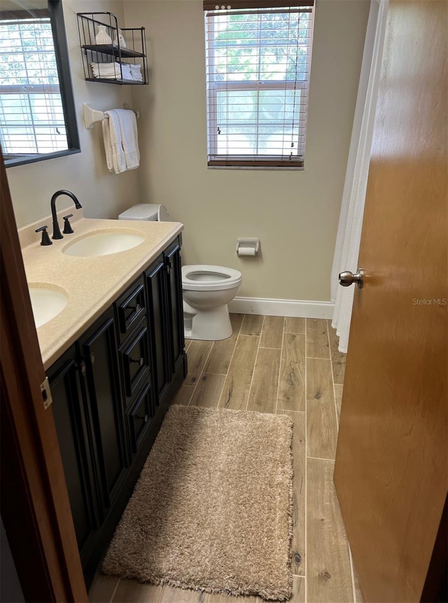 Image 24 of 37 For 1955 Blackfoot Trail