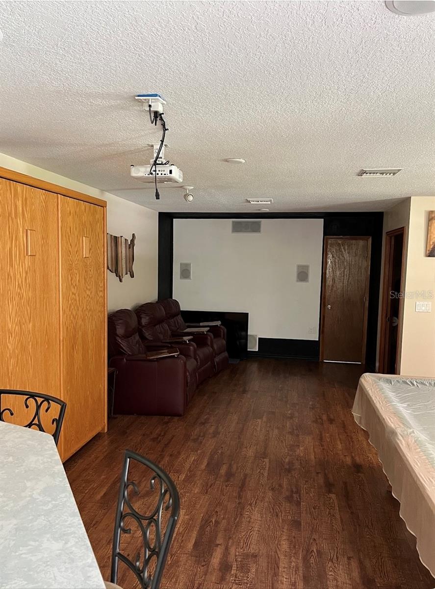 Image 31 of 37 For 1955 Blackfoot Trail