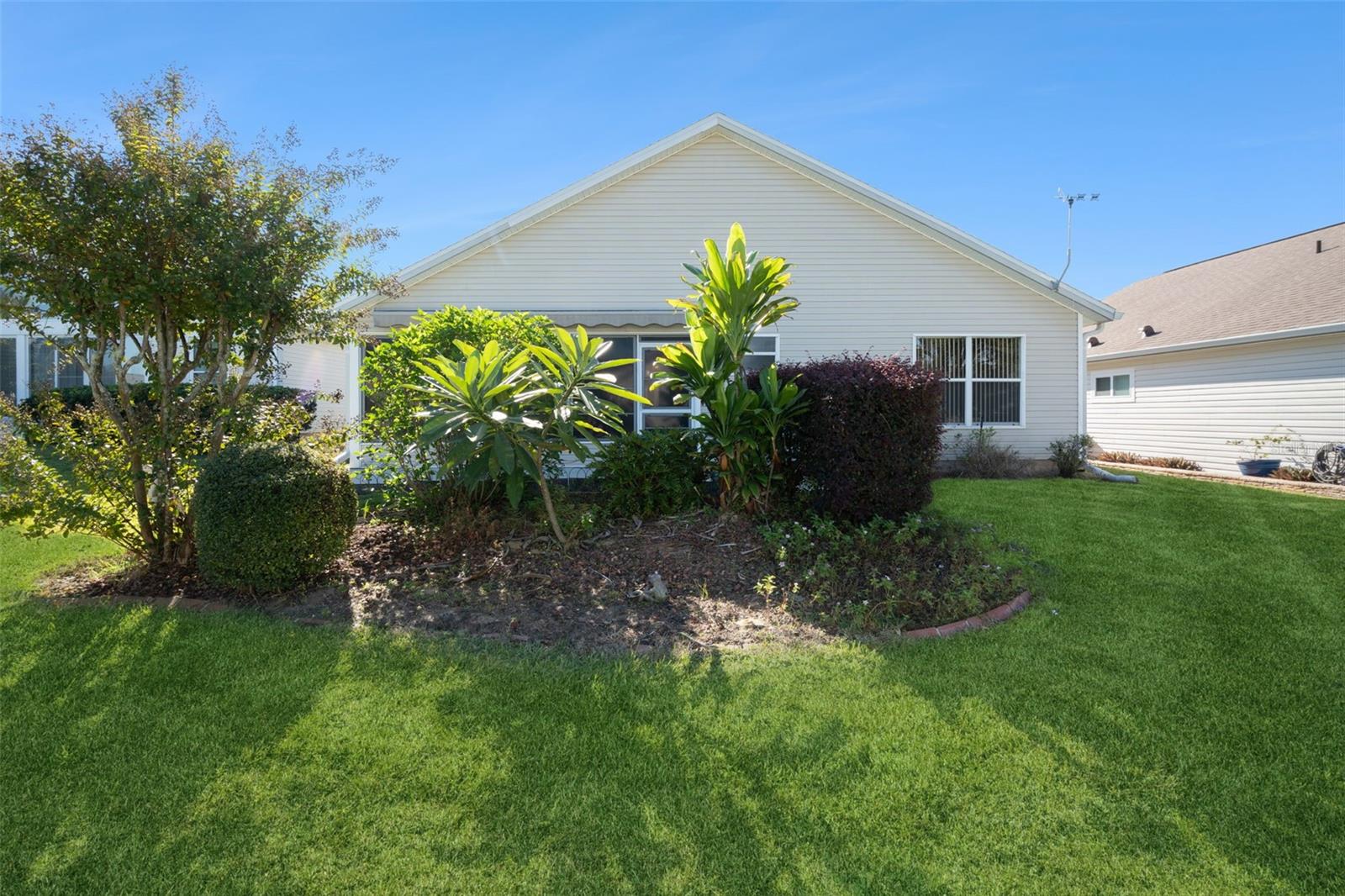 Image 24 of 34 For 24914 Cranes Roost Circle