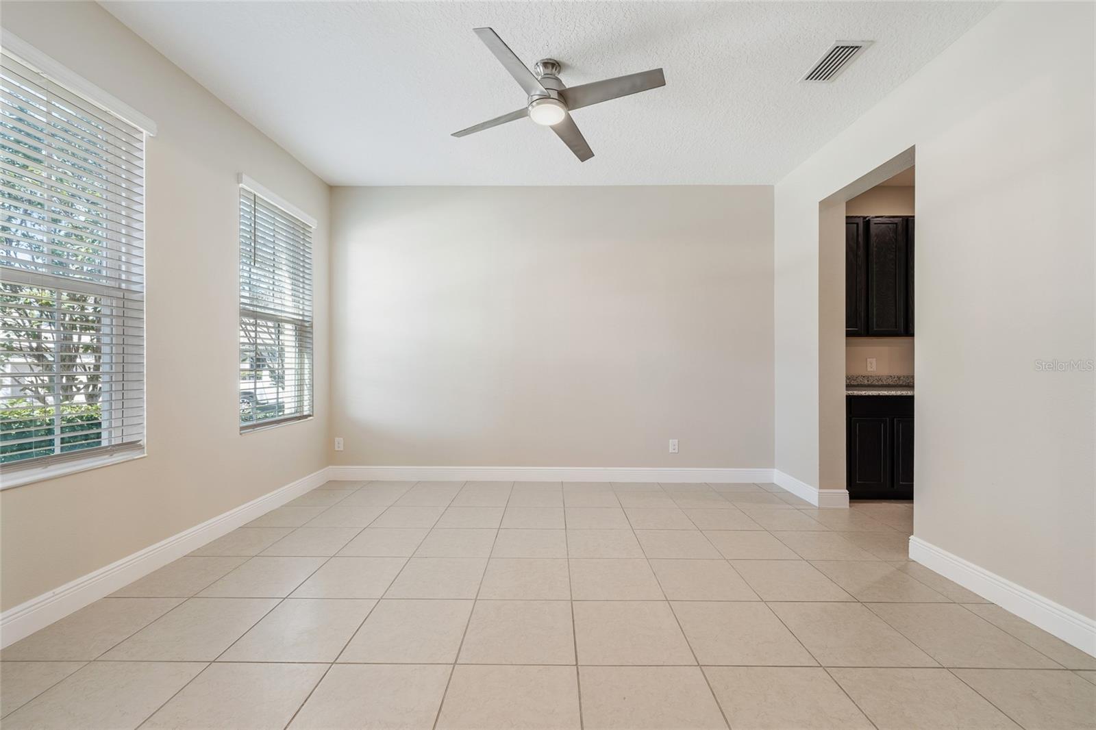 Image 14 of 62 For 1893 Bonser Road