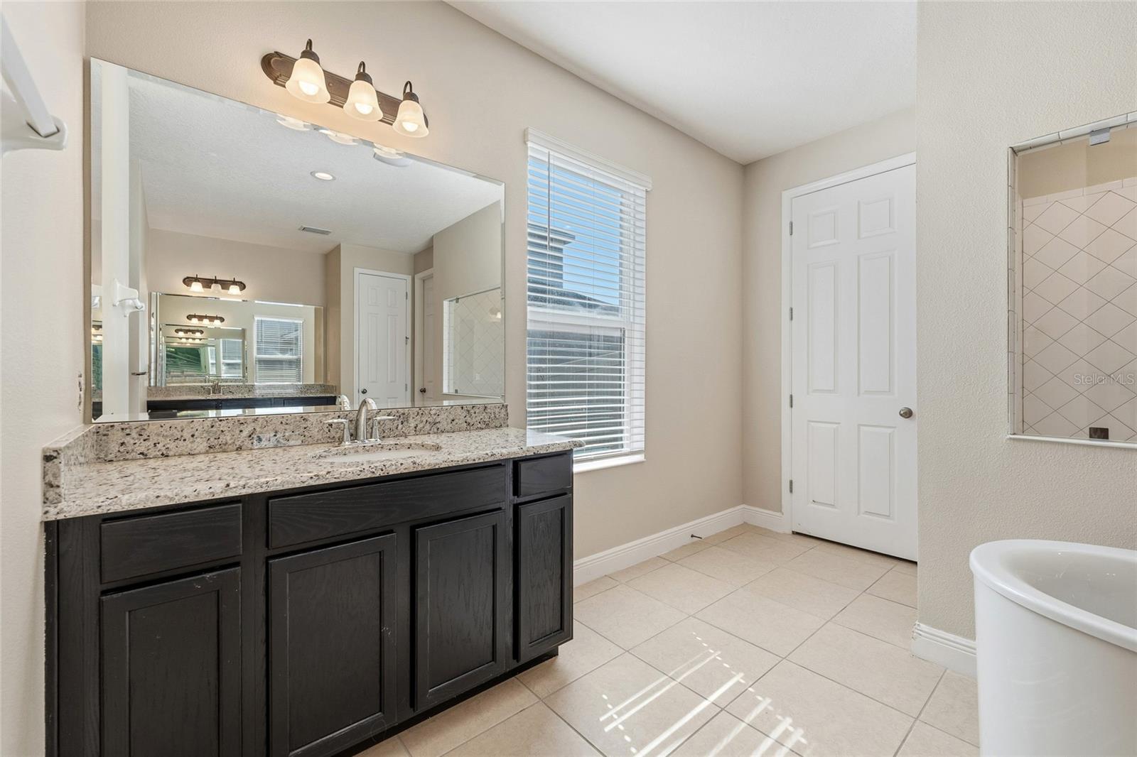 Image 22 of 62 For 1893 Bonser Road