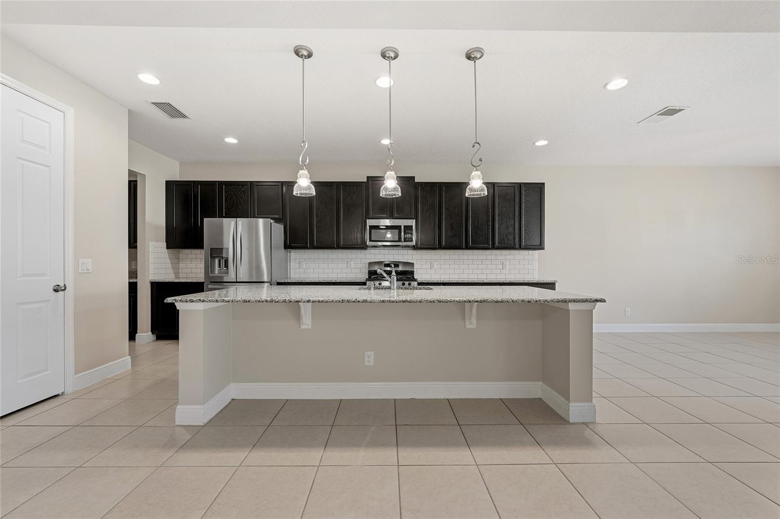 Image 6 of 62 For 1893 Bonser Road