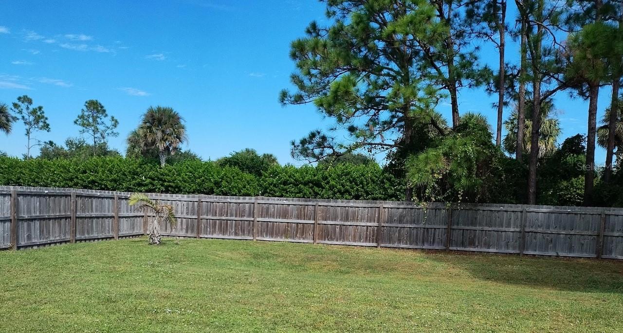 Image 4 of 21 For 361 Fairway Avenue