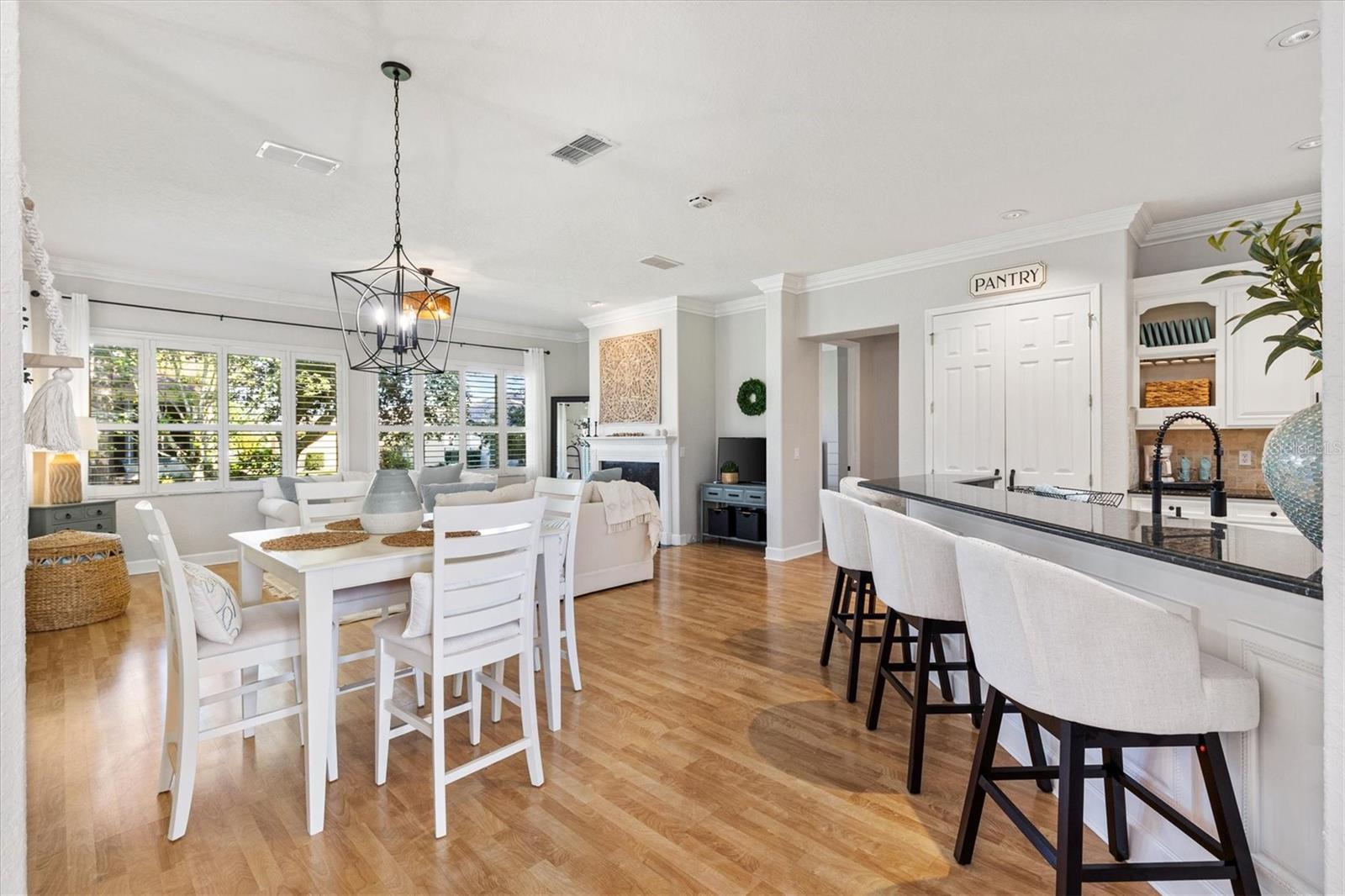 Image 13 of 39 For 13175 94th Avenue