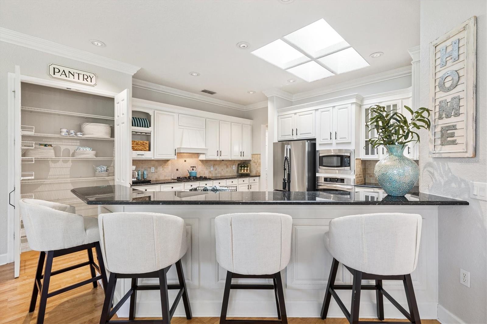 Image 15 of 39 For 13175 94th Avenue