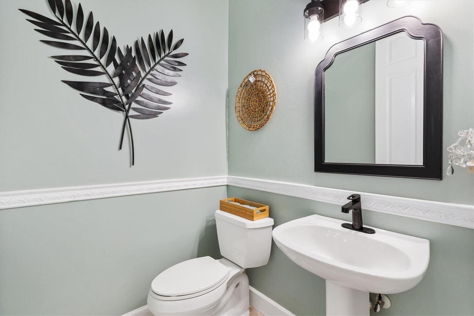 Image 28 of 39 For 13175 94th Avenue