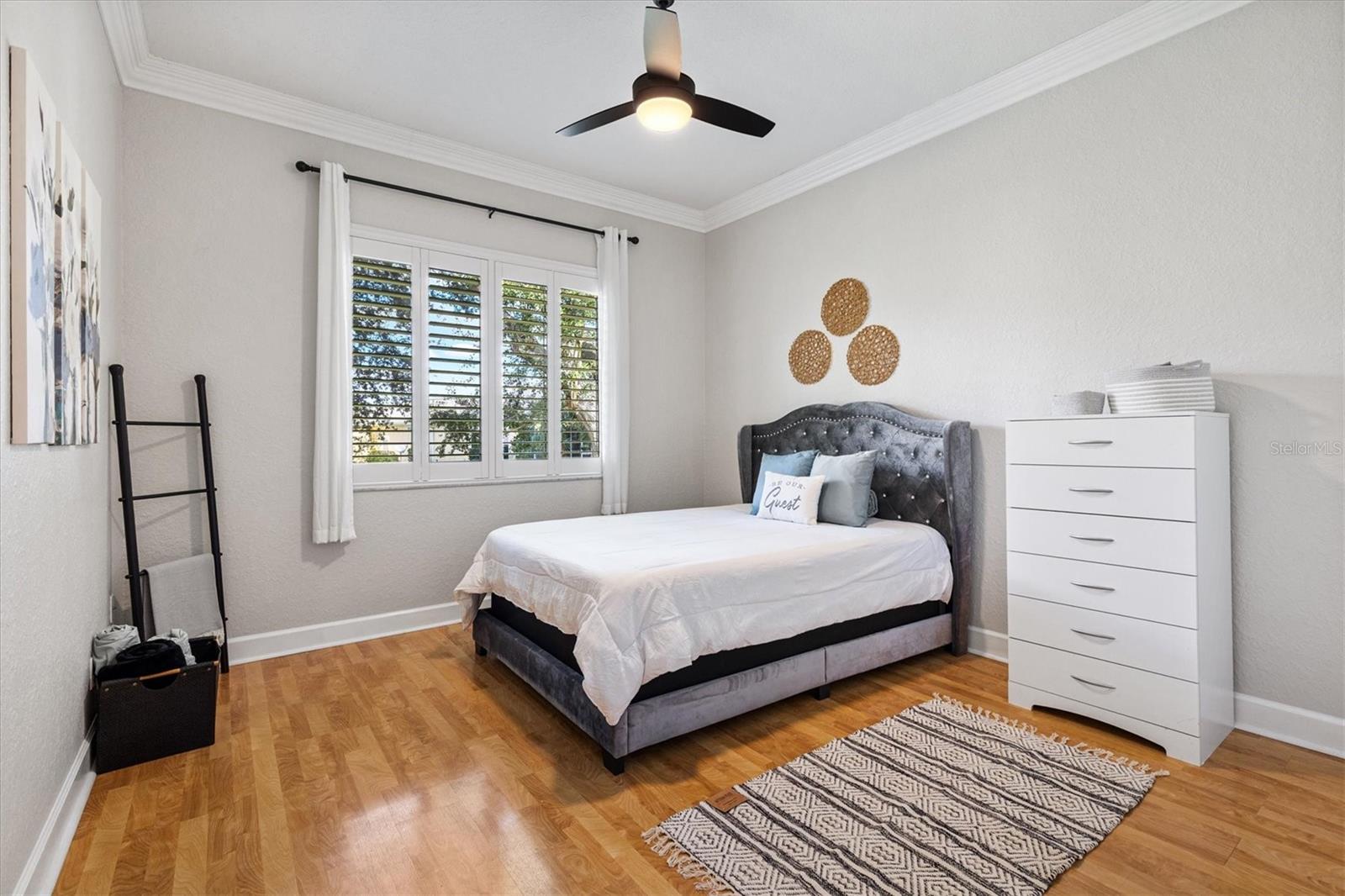 Image 32 of 39 For 13175 94th Avenue