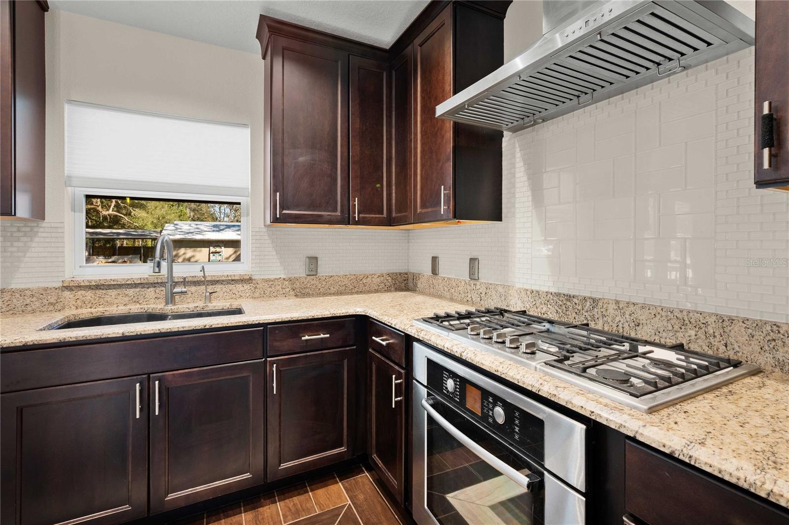 Image 19 of 72 For 7037 Cr 625  