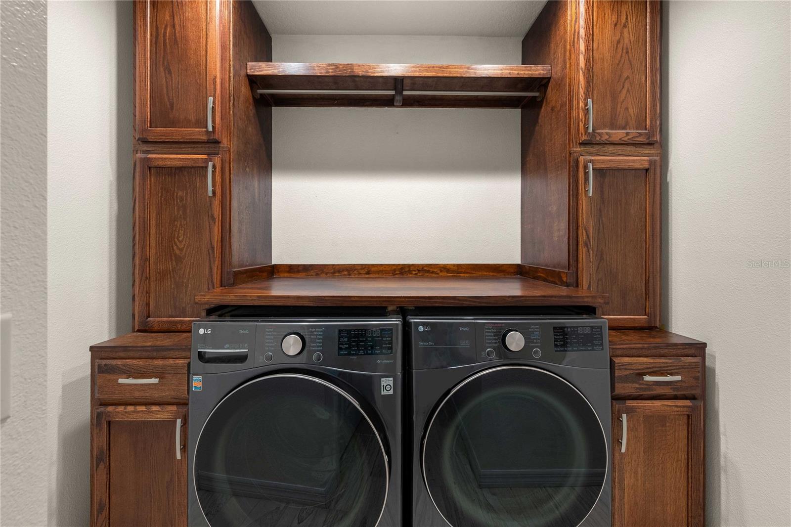 Image 28 of 72 For 7037 Cr 625  