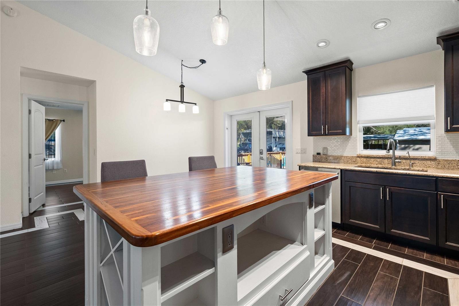 Image 30 of 72 For 7037 Cr 625  