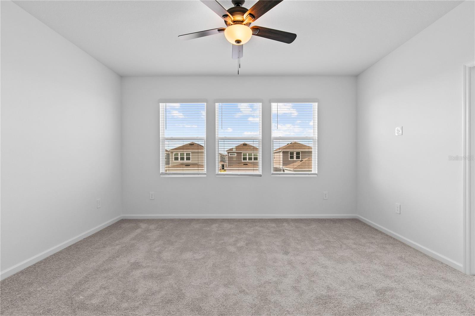 Image 16 of 36 For 7452 Ivy Tendril Avenue