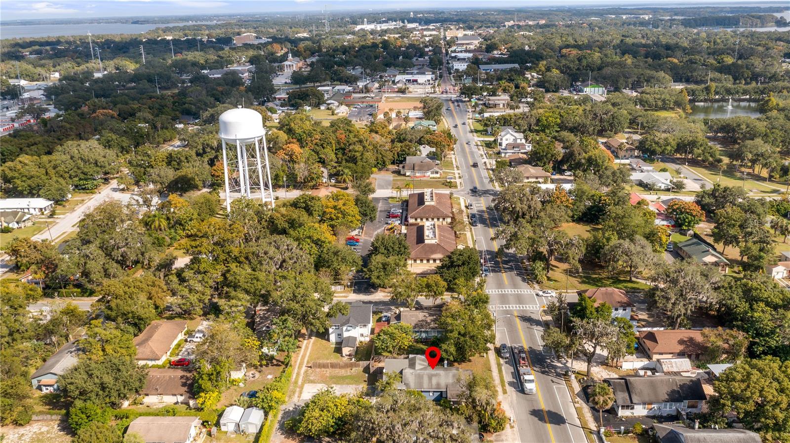 Image 34 of 37 For 1704 Main Street