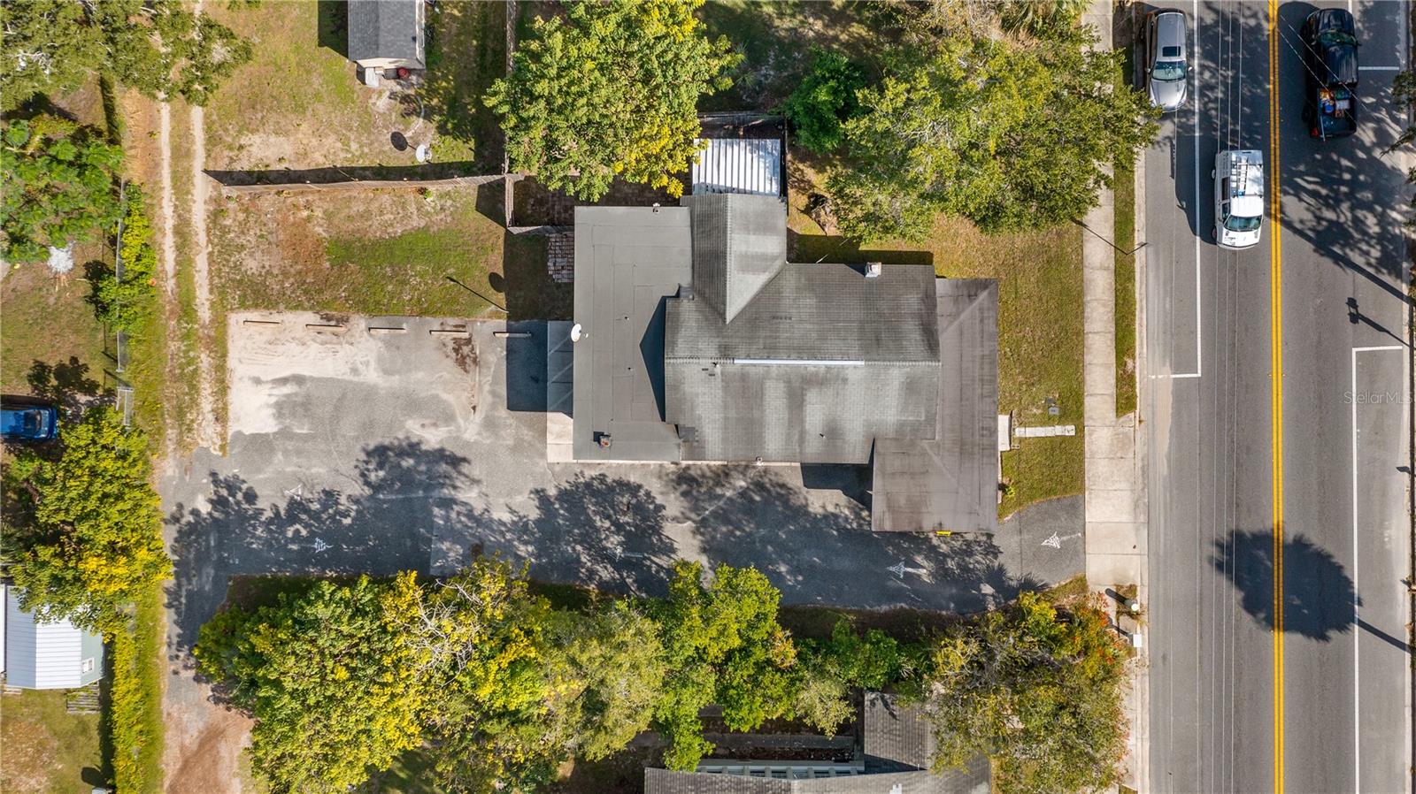 Image 37 of 37 For 1704 Main Street