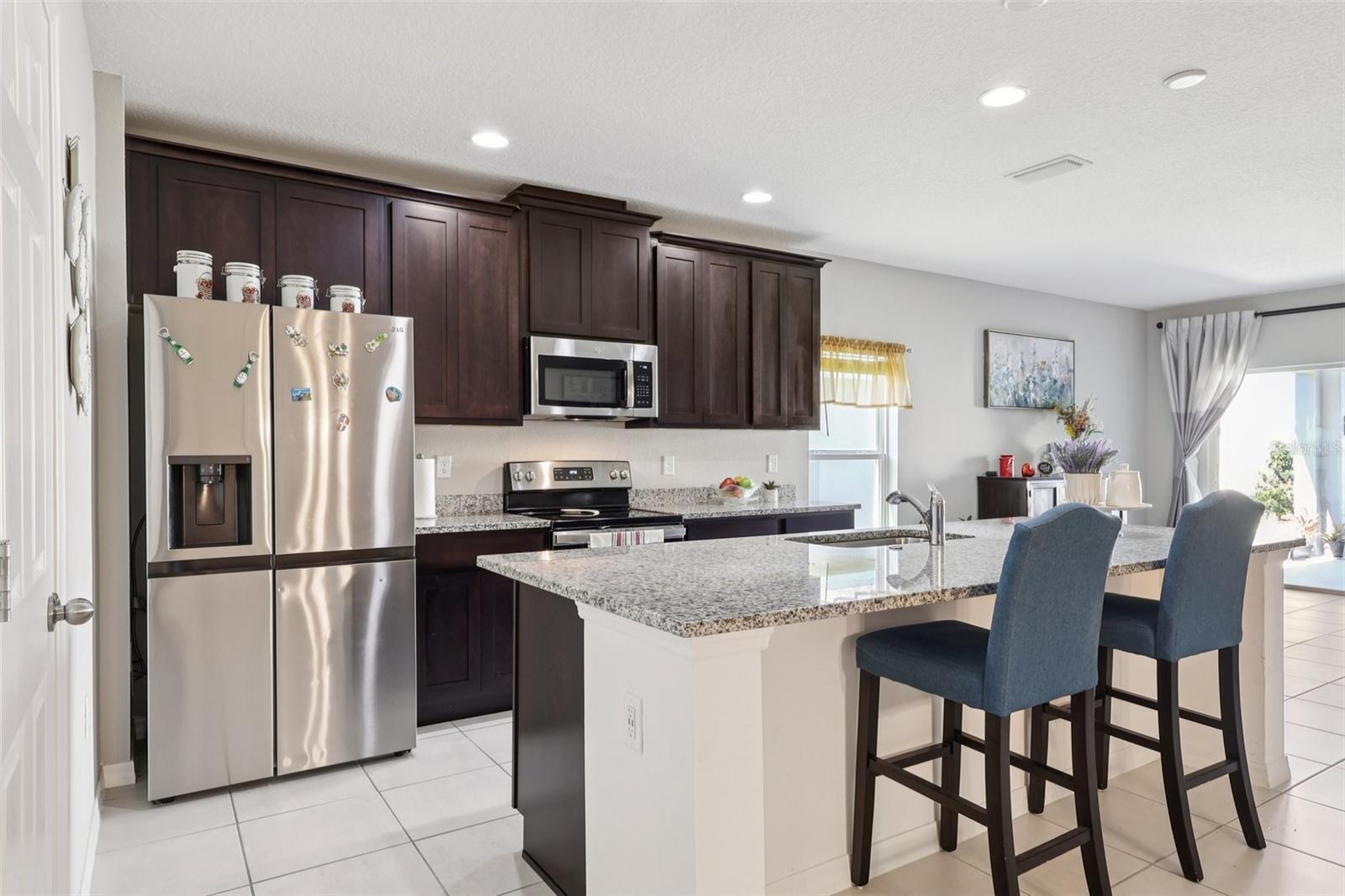 Image 17 of 55 For 512 Darshire Avenue