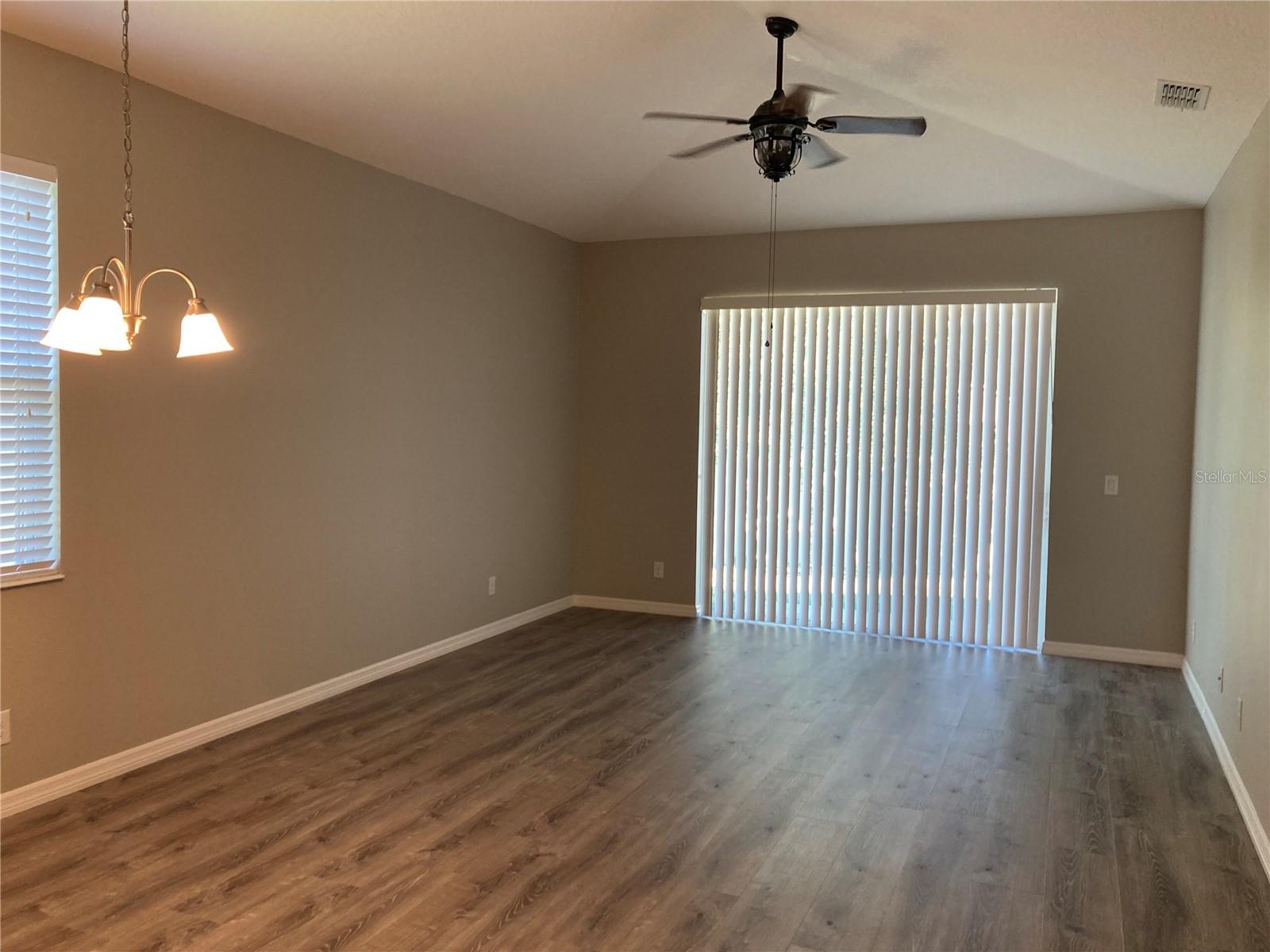 Image 12 of 32 For 2220 Napone Lane