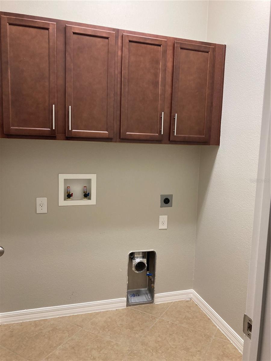 Image 16 of 32 For 2220 Napone Lane