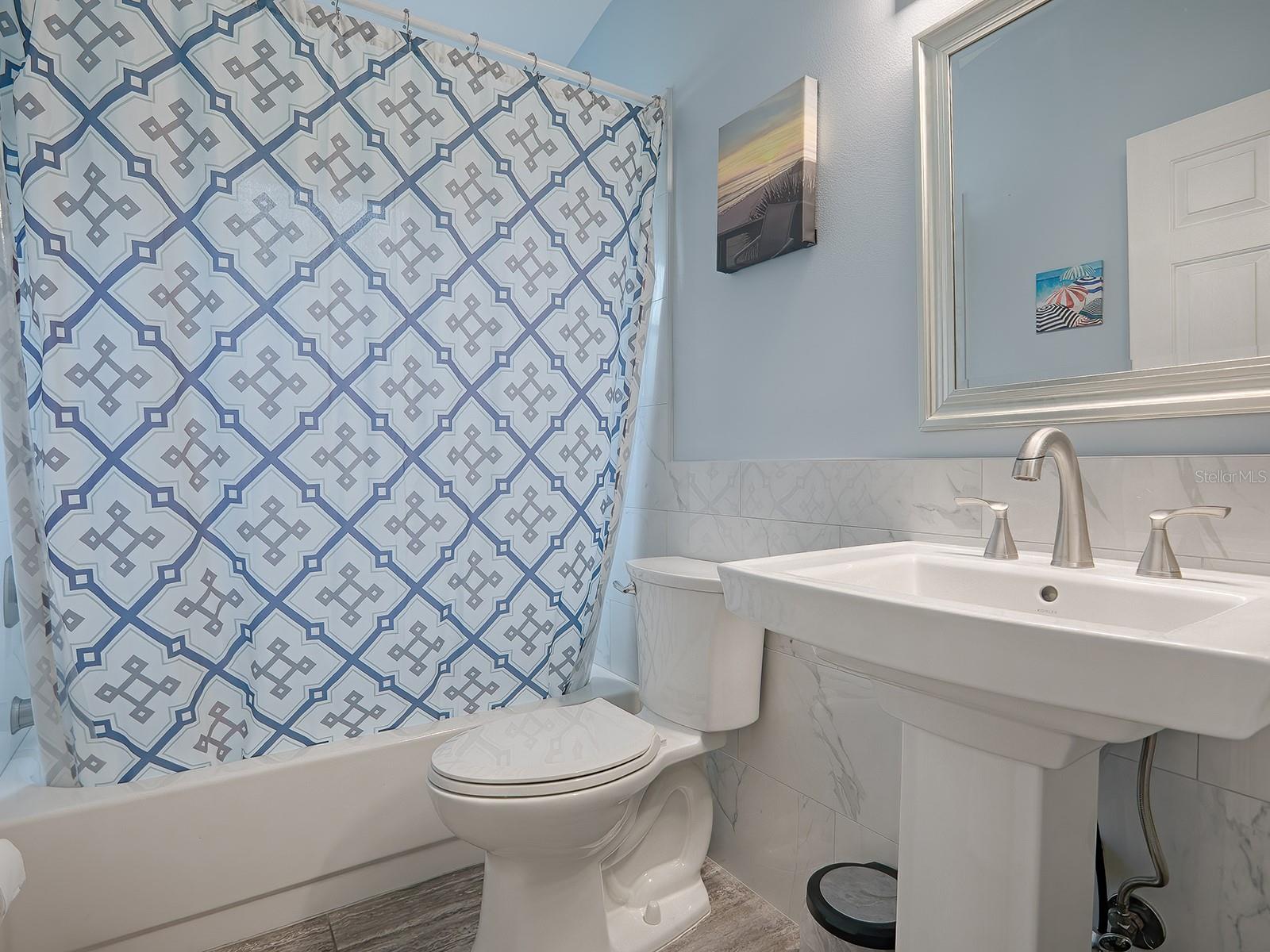 Image 14 of 29 For 5414 Astor Street