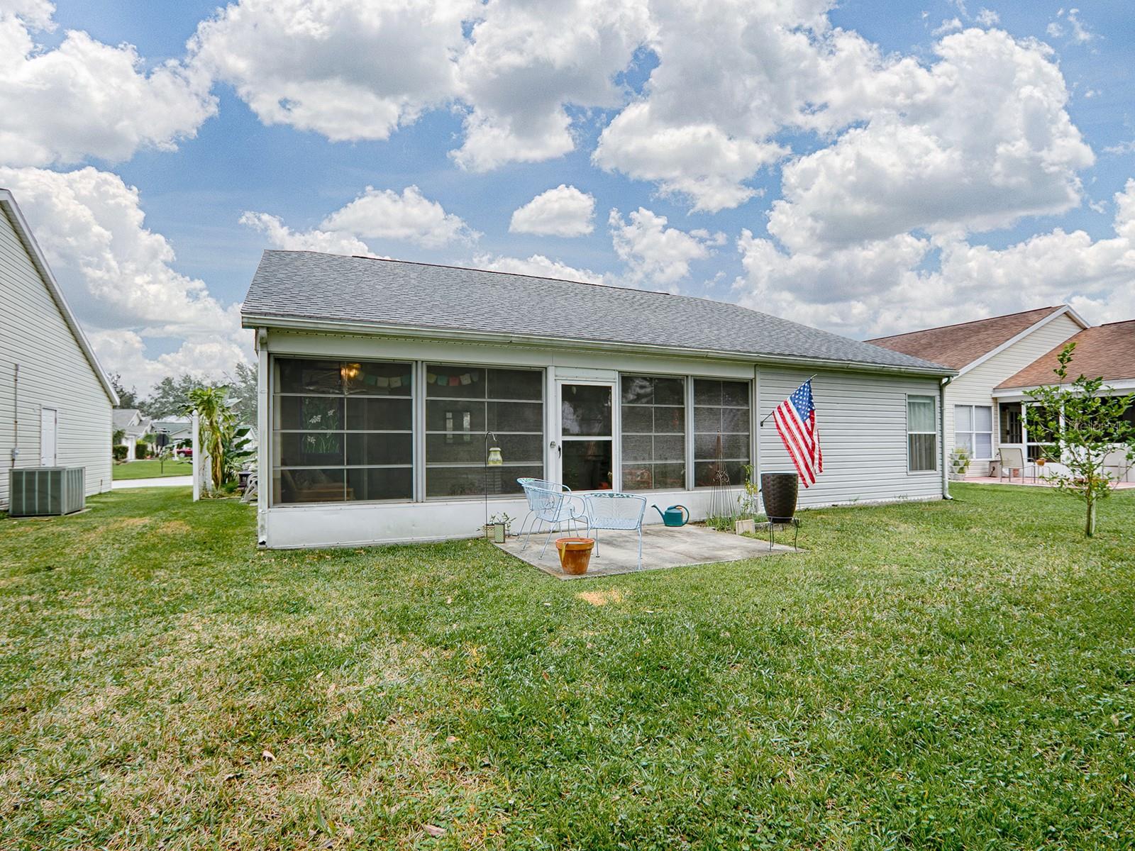 Image 23 of 29 For 5414 Astor Street