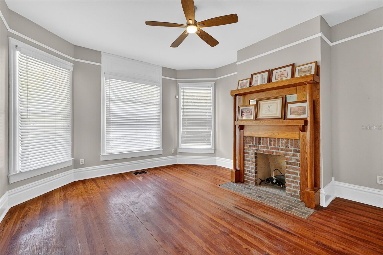 Image 18 of 41 For 1218 Broad Street