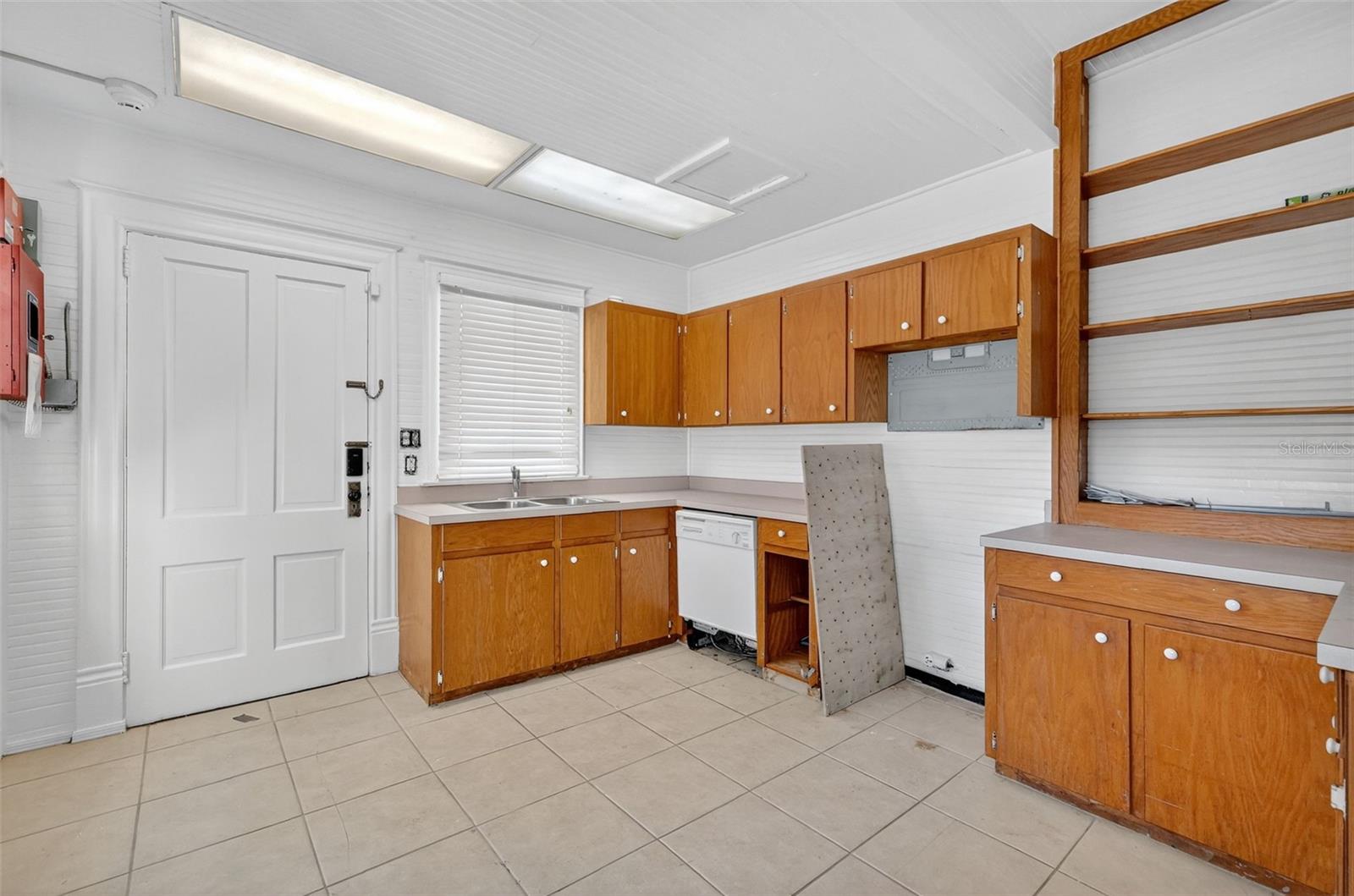 Image 23 of 41 For 1218 Broad Street