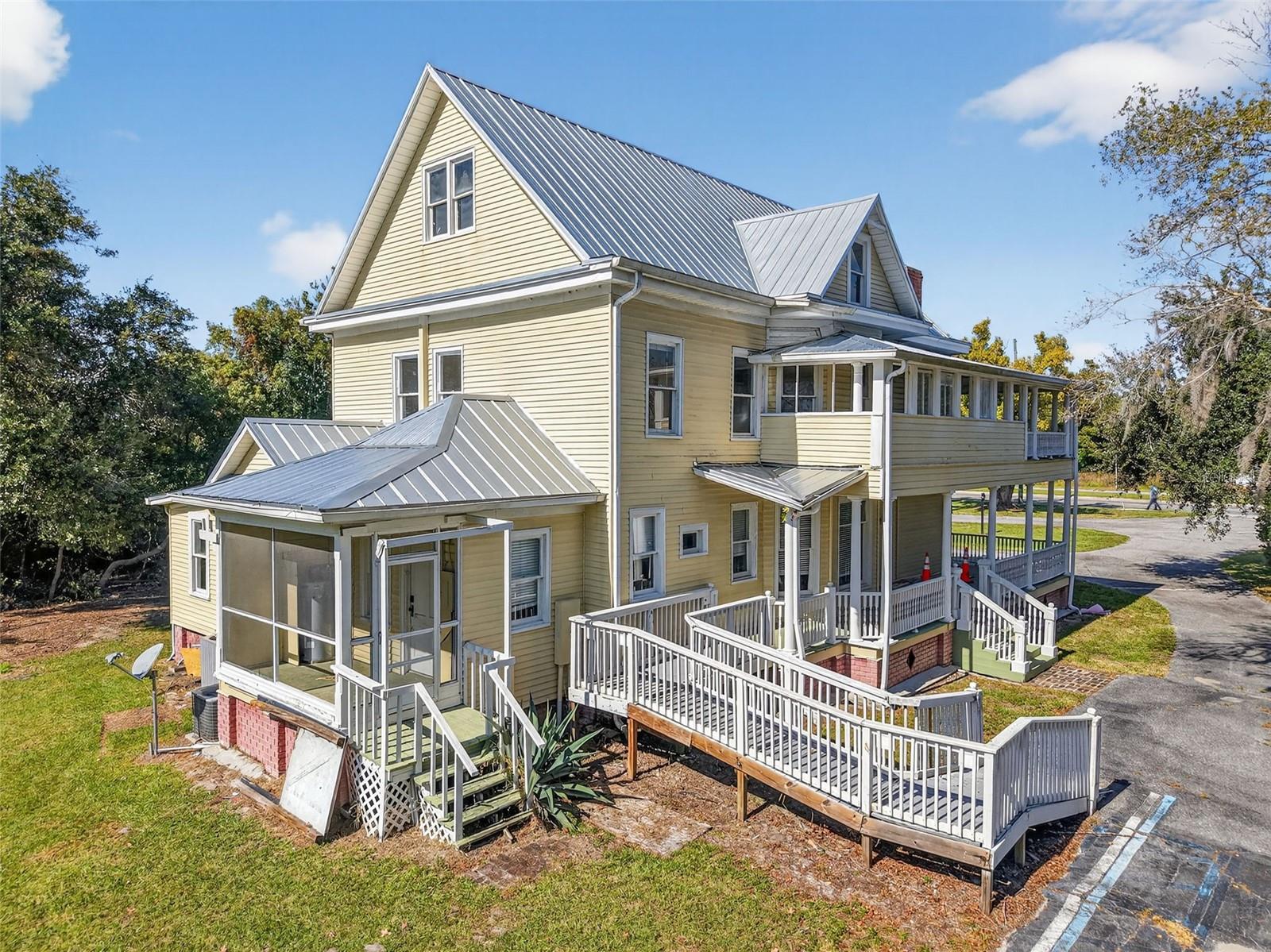 Image 7 of 41 For 1218 Broad Street