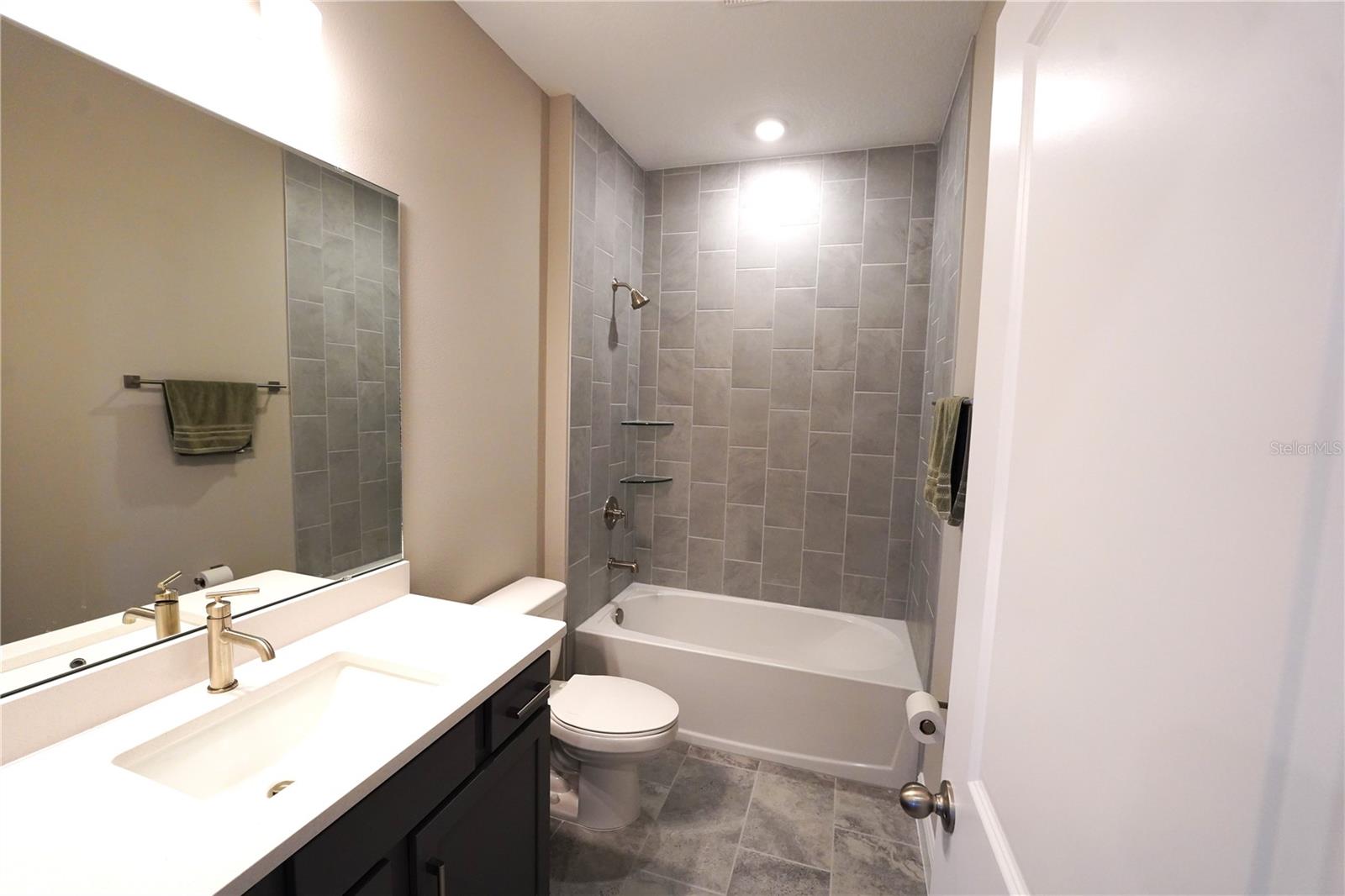 Image 17 of 19 For 2173 Sunshine Peak Drive