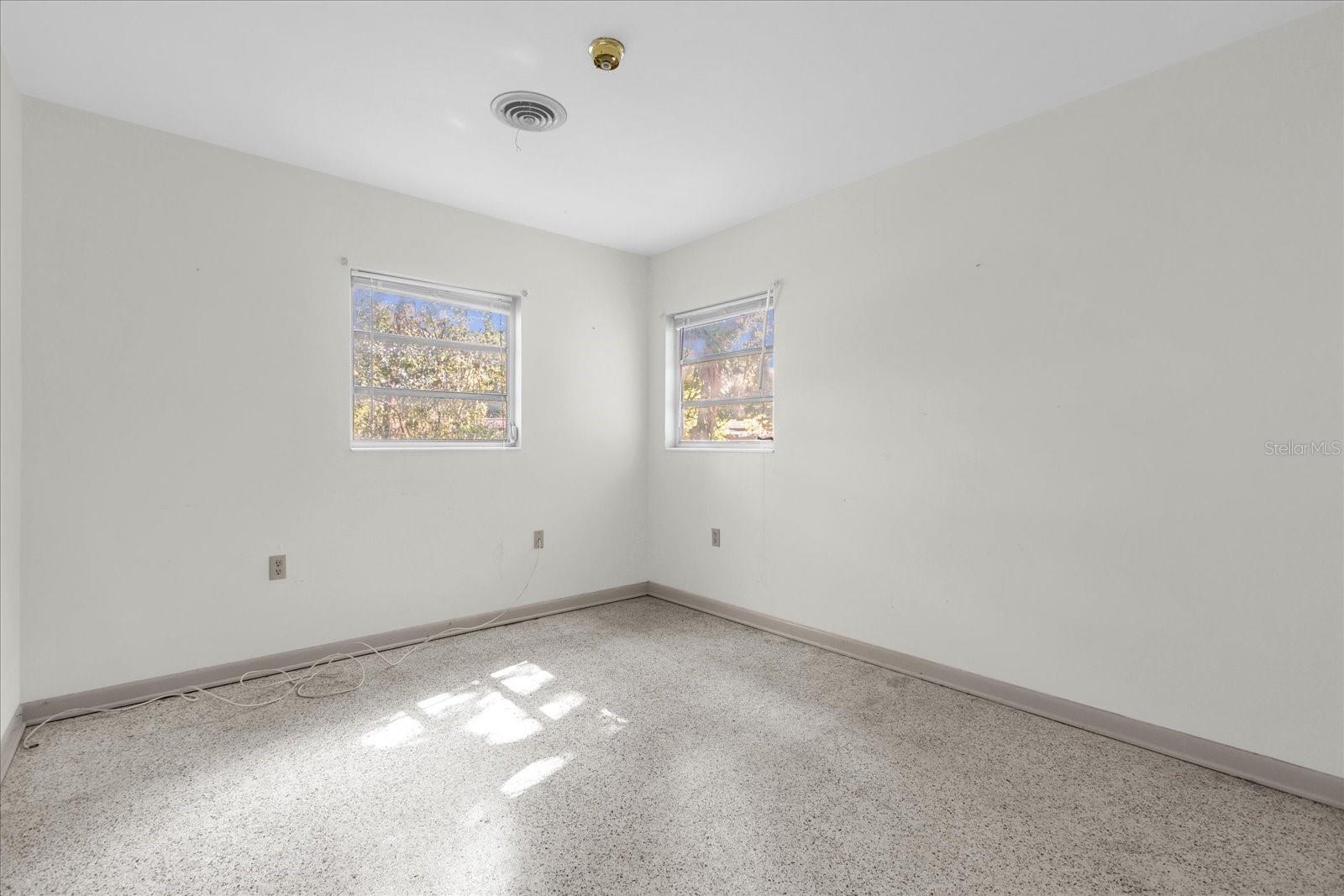 Image 15 of 32 For 5434 County Highway 484