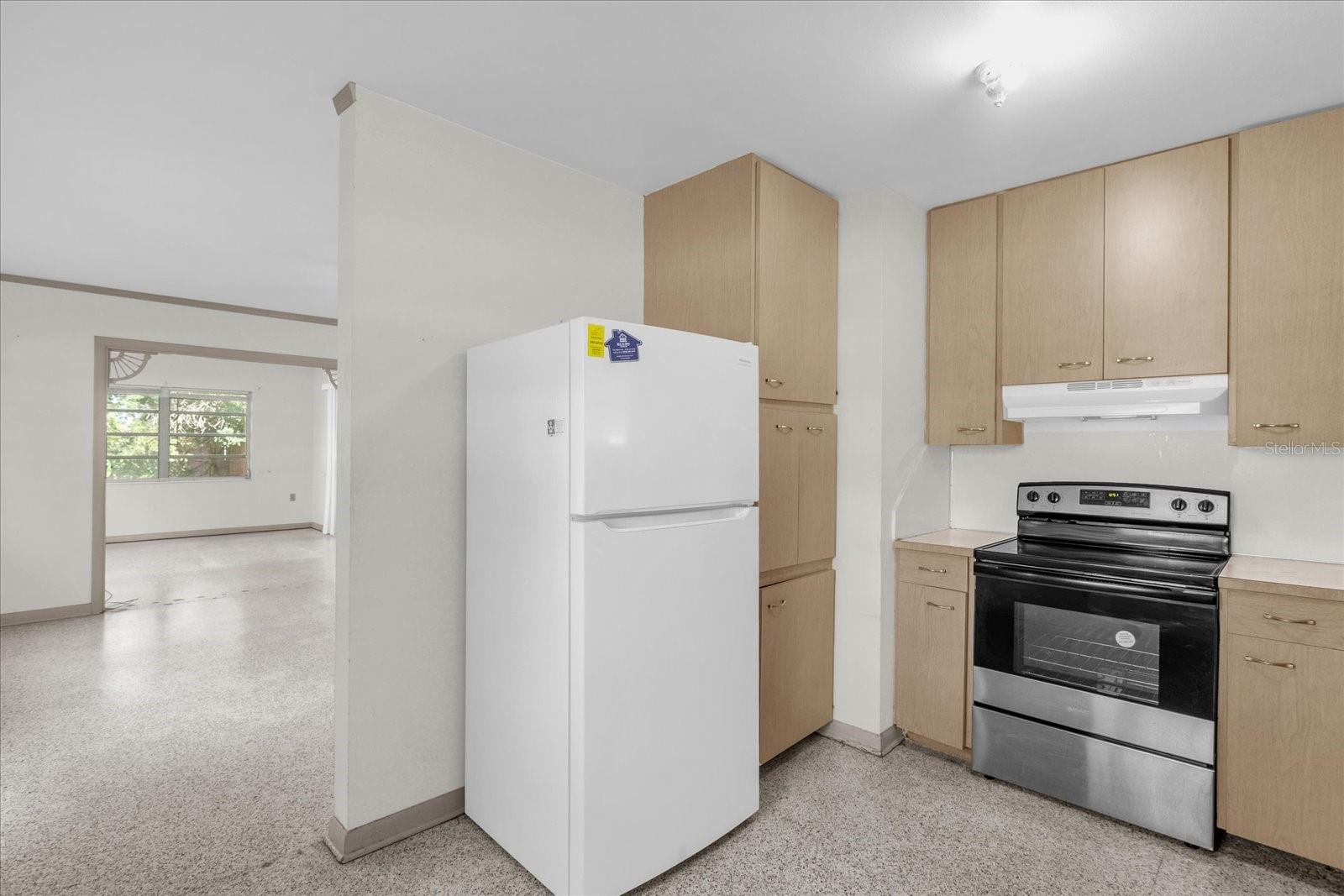 Image 5 of 32 For 5434 County Highway 484