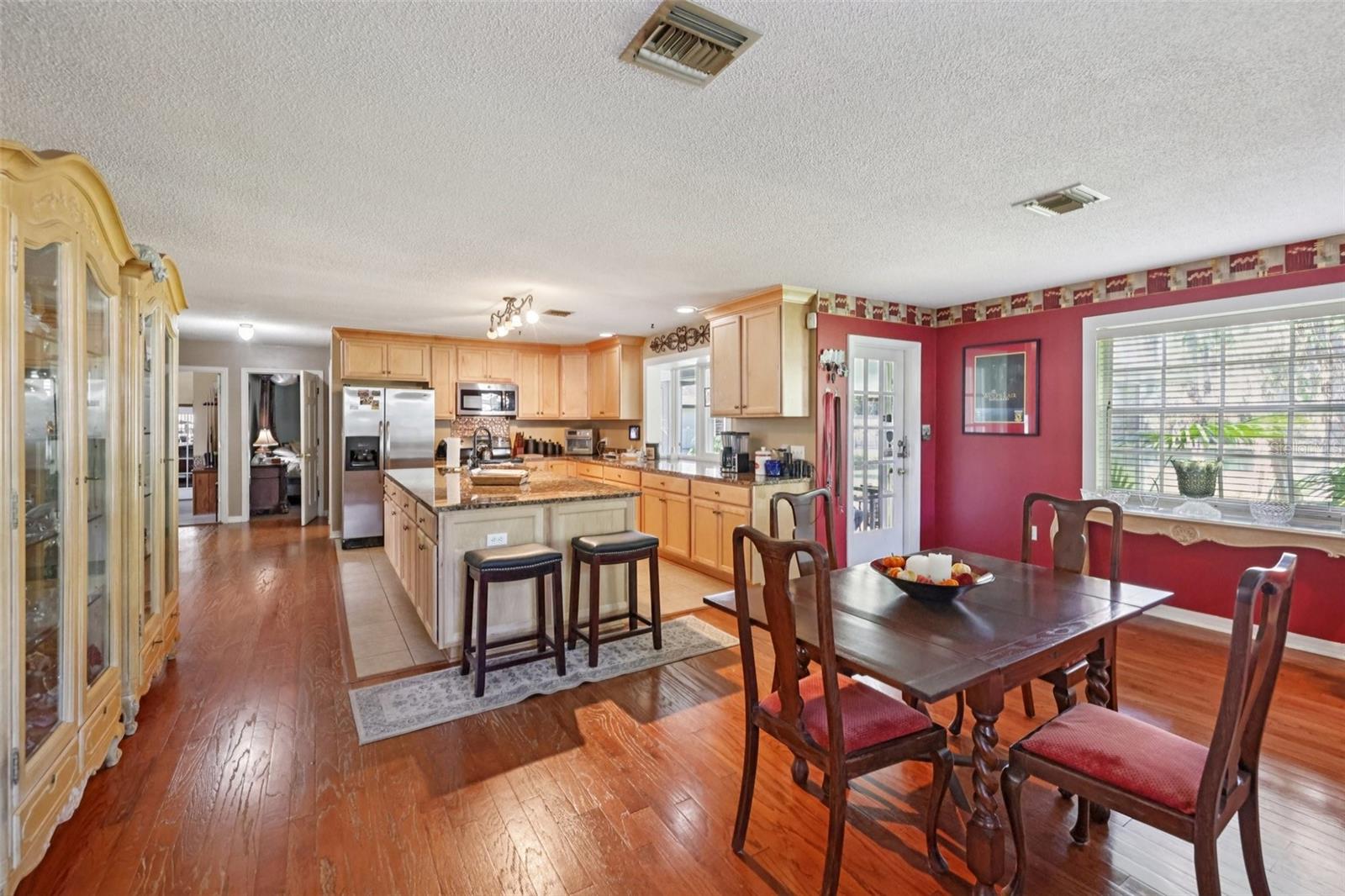 Image 10 of 69 For 1105 9th Street