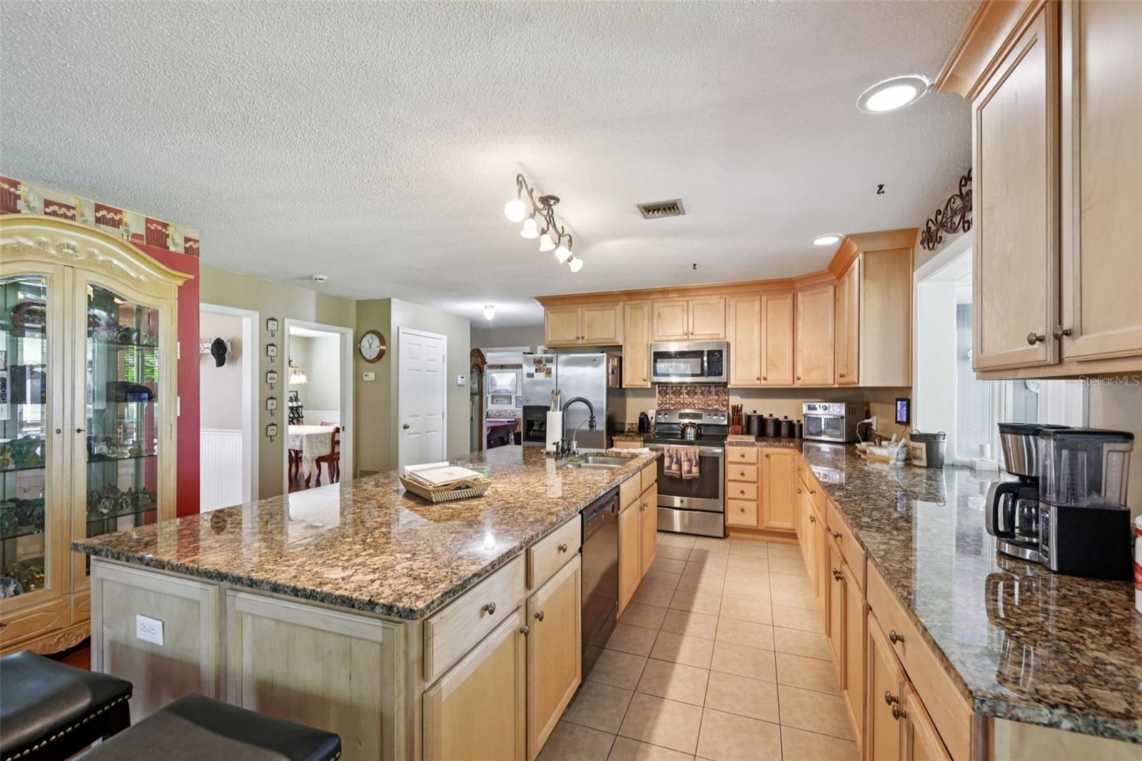 Image 19 of 69 For 1105 9th Street