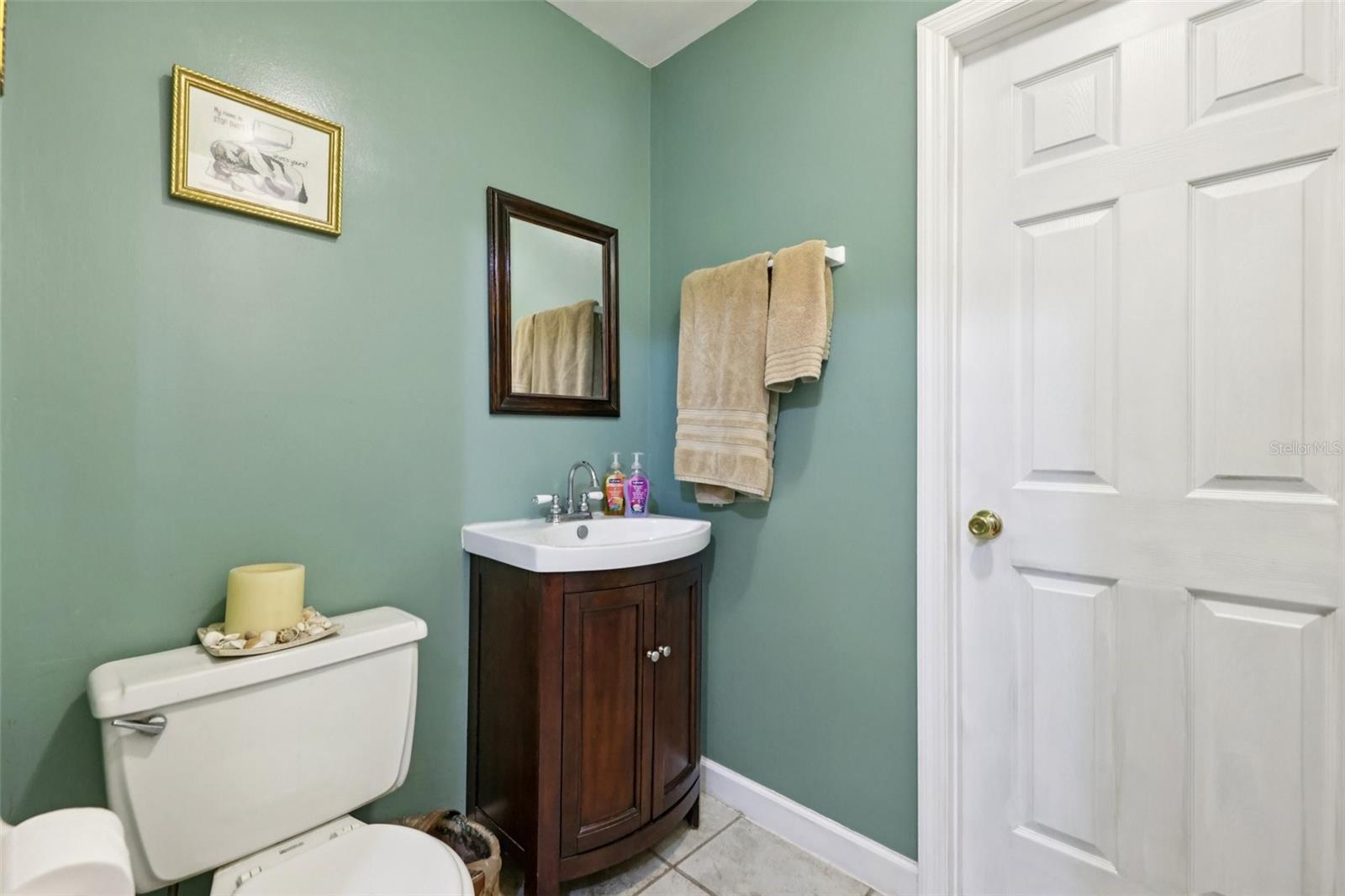 Image 21 of 69 For 1105 9th Street