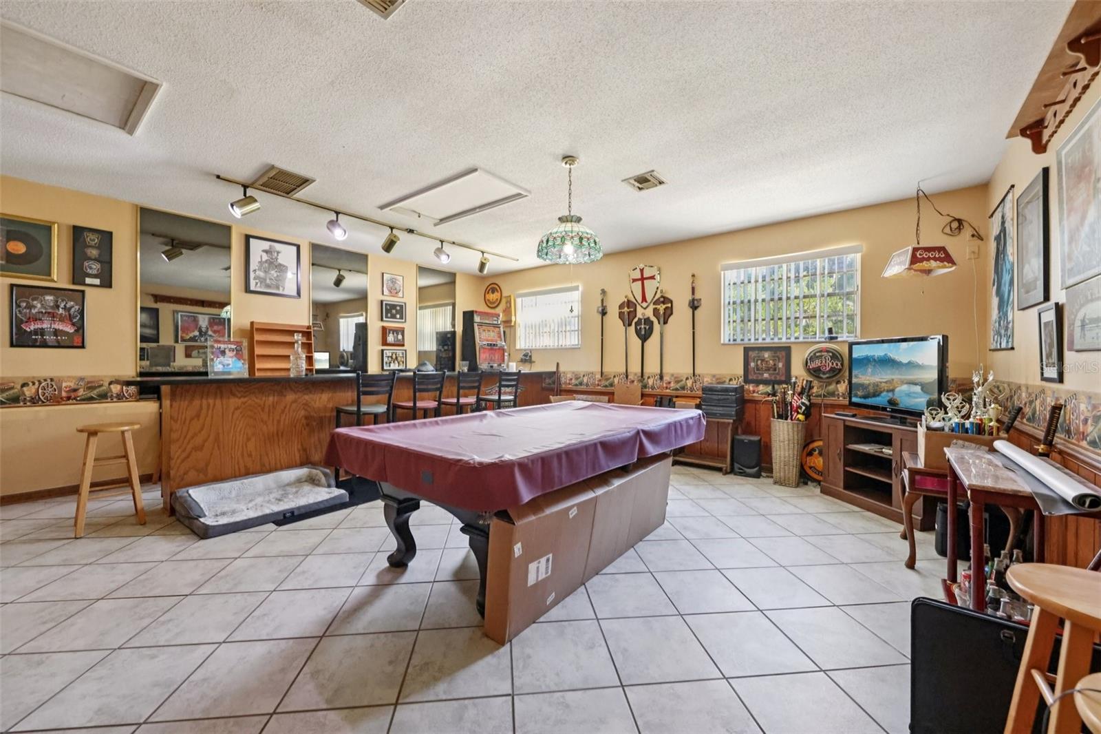 Image 23 of 69 For 1105 9th Street