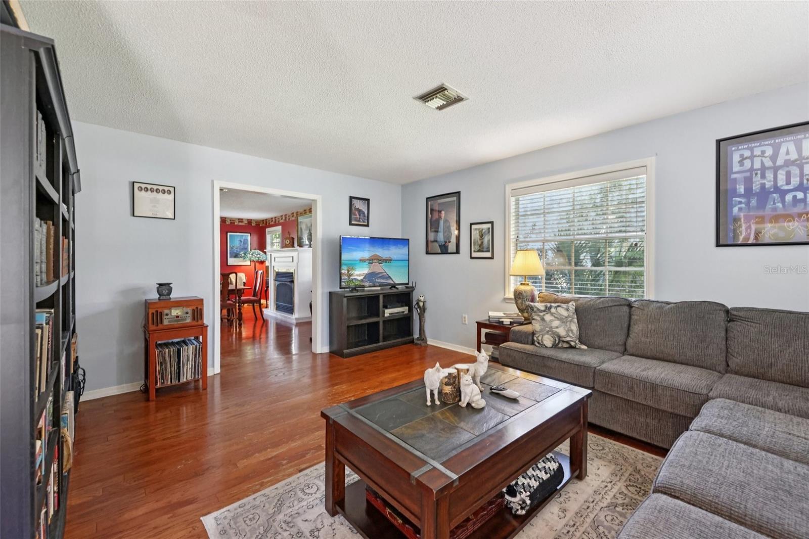 Image 7 of 69 For 1105 9th Street