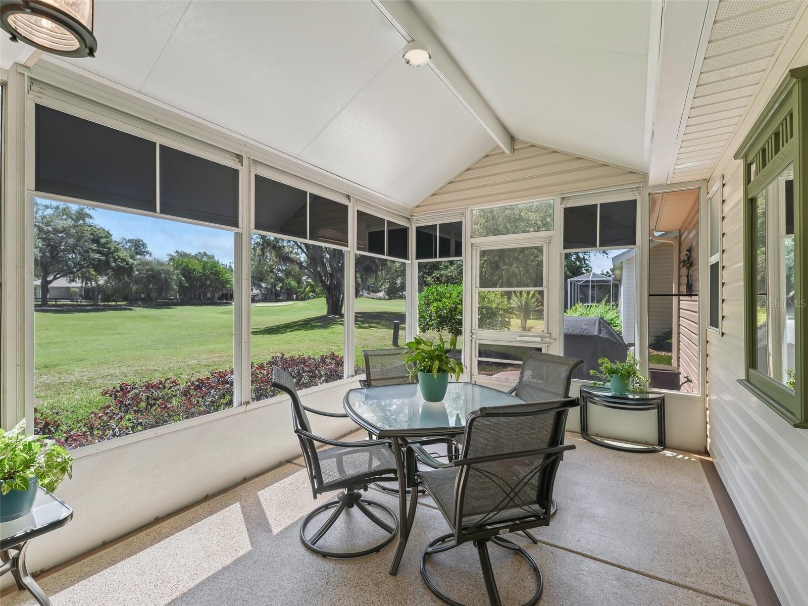 Image 18 of 49 For 511 Chula Vista Avenue