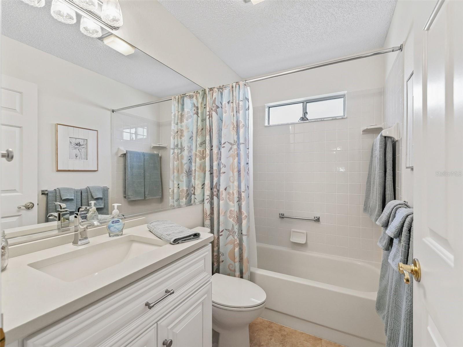 Image 31 of 49 For 511 Chula Vista Avenue