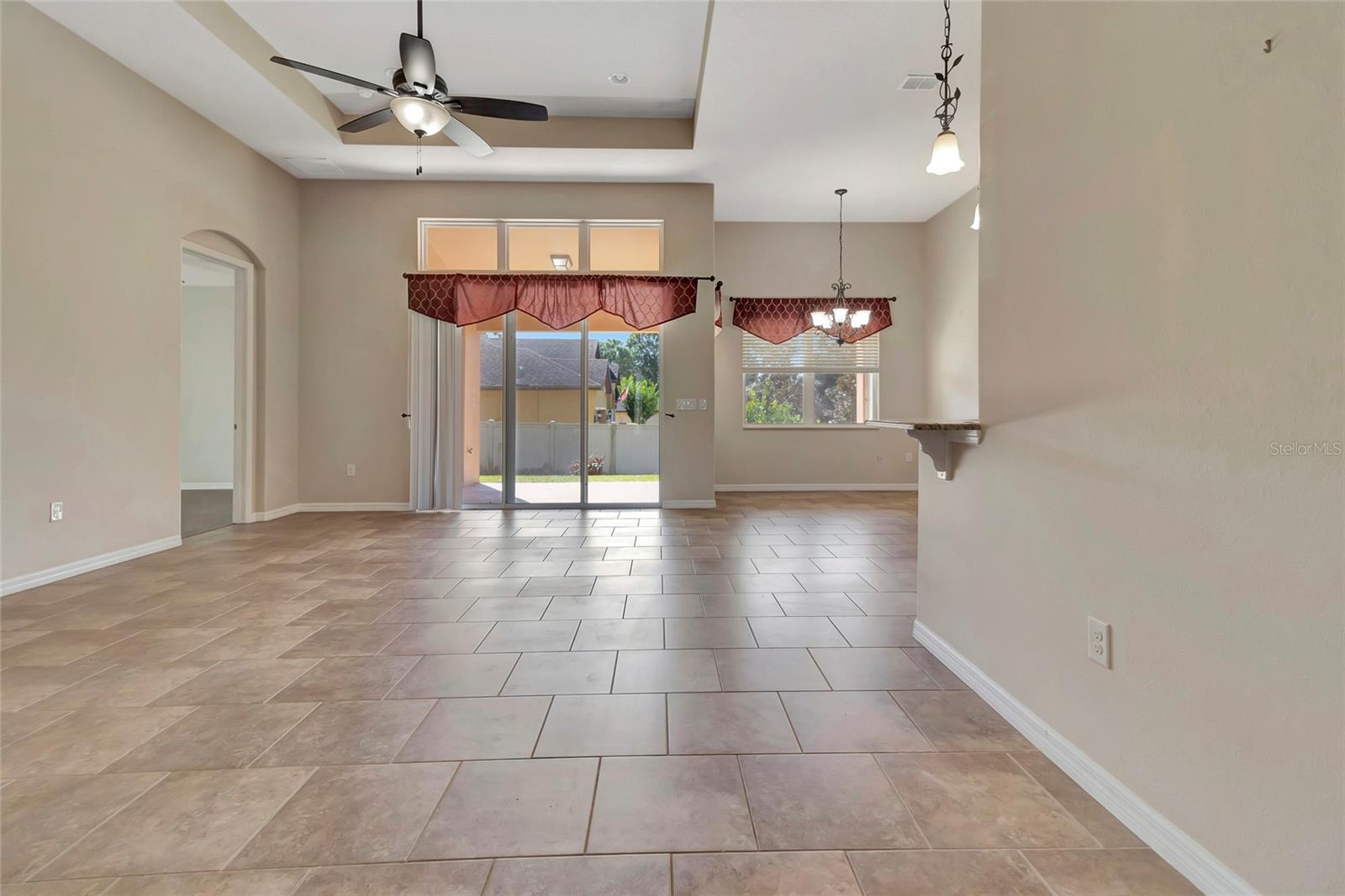 Image 12 of 53 For 10816 Wyandotte Drive