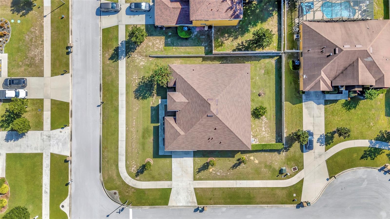 Image 40 of 53 For 10816 Wyandotte Drive