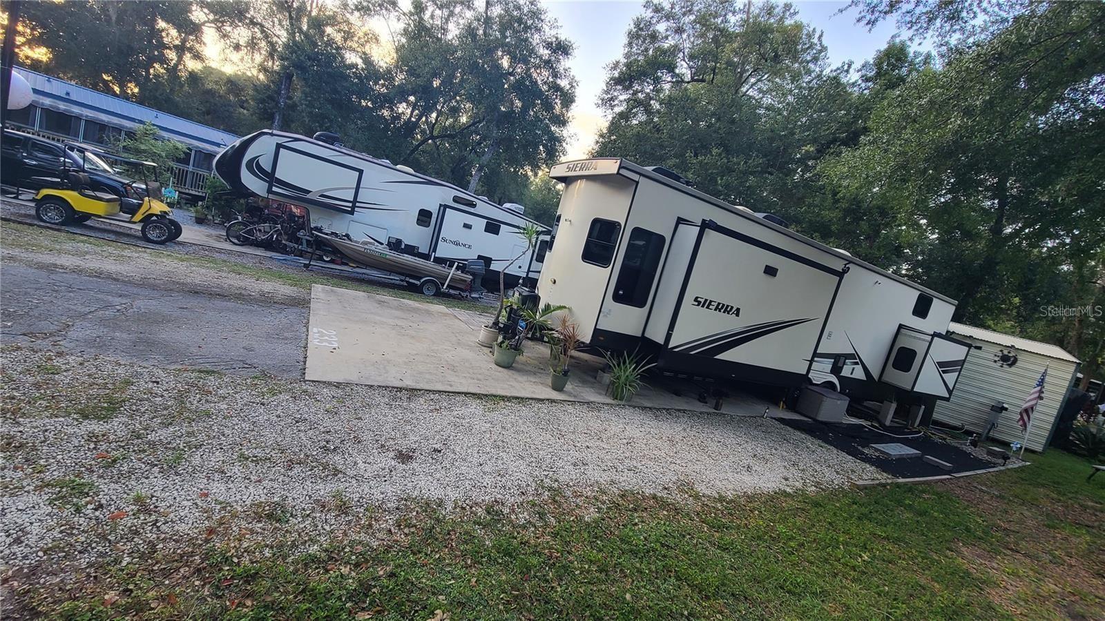 Image 3 of 20 For 25205 142nd Street