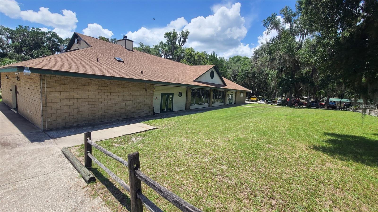 Image 9 of 20 For 25205 142nd Street