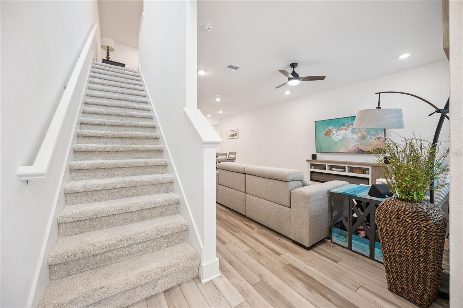 Image 21 of 59 For 14010 Scarlet Aster Alley