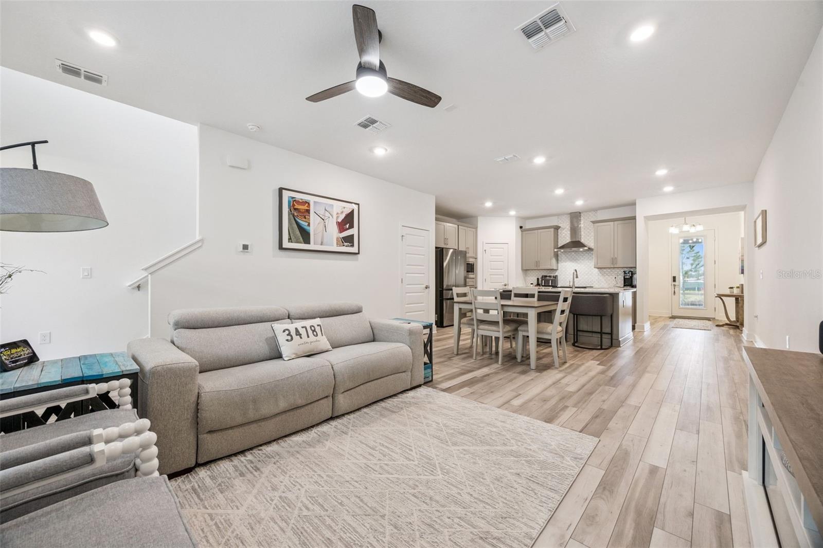 Image 7 of 59 For 14010 Scarlet Aster Alley