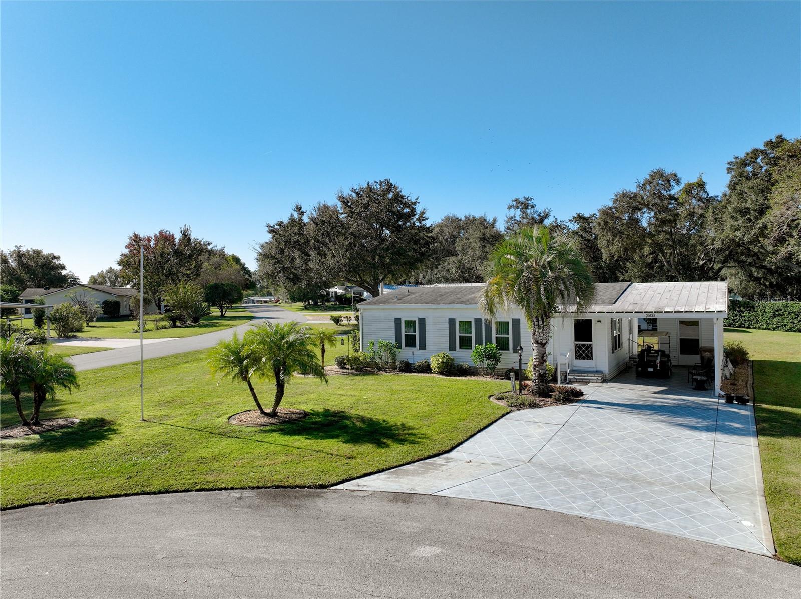 Image 2 of 45 For 25125 Bellevue